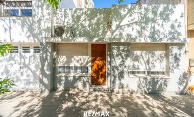 VENTA CASA EN PH DE 3 DORMITORIOS UNIVERSITARIO