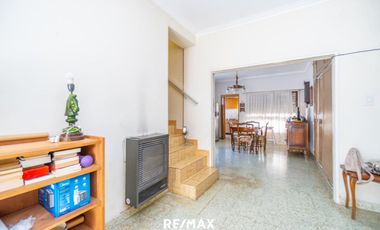 VENTA CASA EN PH DE 3 DORMITORIOS UNIVERSITARIO