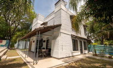 VENTA CASA 4 DORMITORIOS PILETA QUINCHO LAS PALTAS