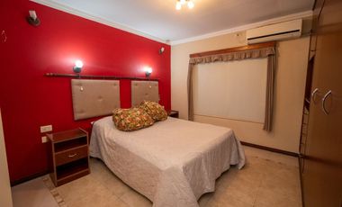 VENTA CASA 4 DORMITORIOS PILETA QUINCHO LAS PALTAS