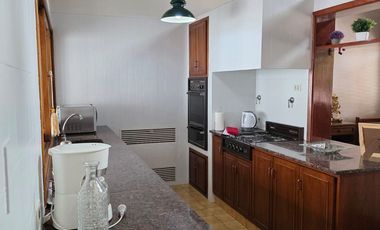 VENTA CASA A UNA CUADRA DEL MENDOZA PLAZA SHOPPING