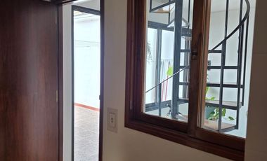 VENTA CASA A UNA CUADRA DEL MENDOZA PLAZA SHOPPING