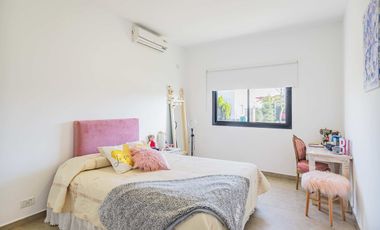 CASA UNA PLANTA ALQUILER Bo S FRANCISCO AL AGUA