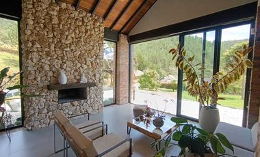 CASA CAMPESTRE EN VENTA UBICADA EN LA CEJA SECTOR EL TAMBO