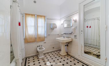 Alquiler - Oficina - Uso Profesional - Plaza Mitre - Consultorios