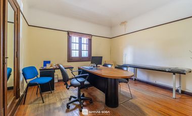 Alquiler - Oficina - Uso Profesional - Plaza Mitre - Consultorios