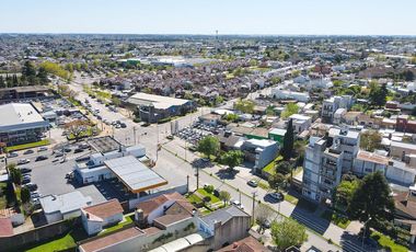 VENTA DEPTO  2 DORMITORIO SOBRE AV. BRASIL  TANDIL
