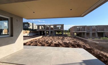 Dúplex en Venta B° Dalvian