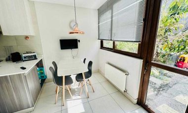 Casa en arriendo  en LO BARNECHEA
