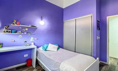 VENTA CASA 6 AMBIENTES SIERRA DE LOS PADRES PILETA