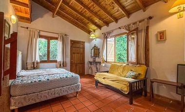 Venta casa 4 ambientes pileta Sierra de los Padres