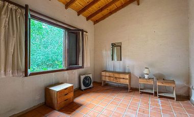 Venta casa 4 ambientes pileta Sierra de los Padres