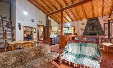 Venta casa 4 ambientes pileta Sierra de los Padres