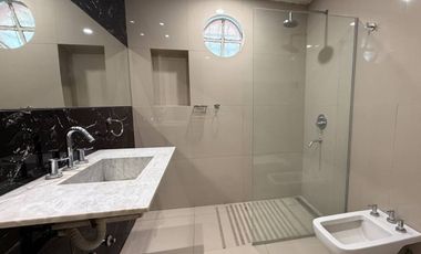 VENTA CASA QUINTA 5 AMB CON PILETA LA LONJA PILAR