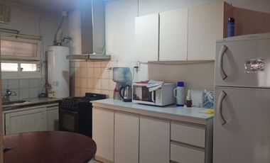 Venta Casa con Dpto en Bombal Sur ideal Inversión