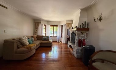 VENTA IMPORTANTE CASA EN RONDEAU 572. MACROCENTRO