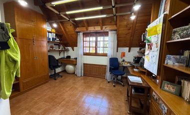 VENTA IMPORTANTE CASA EN RONDEAU 572. MACROCENTRO