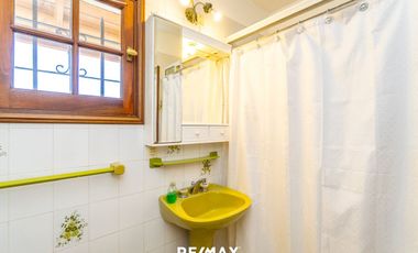 VENTA CASA 4 DORMITORIOS QUINCHO PILETA CENTRO