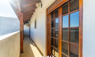 VENTA CASA 4 DORMITORIOS QUINCHO PILETA CENTRO