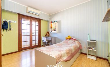 VENTA CASA 4 DORMITORIOS QUINCHO PILETA CENTRO