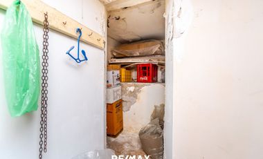VENTA CASA 4 DORMITORIOS QUINCHO PILETA CENTRO