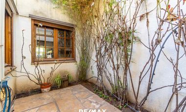 VENTA CASA 4 DORMITORIOS QUINCHO PILETA CENTRO