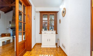 VENTA CASA 4 DORMITORIOS QUINCHO PILETA CENTRO