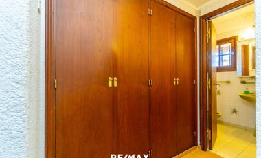 VENTA CASA 4 DORMITORIOS QUINCHO PILETA CENTRO