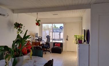 CASA EN VENTA- GRAL CERRI-Ángel Gallardo 349