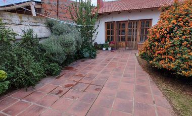 CASA EN VENTA - APTA CREDITO - PAMPA CENTRAL 900