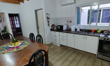 CASA EN VENTA - APTA CREDITO - PAMPA CENTRAL 900