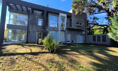 Venta Departamento 3 ambientes Estrenar c/cochera