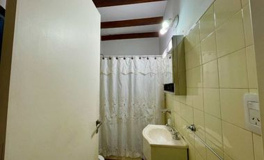 VENTA CASA MULTIFAMILIAR JARDIN Y COCHERA WILDE