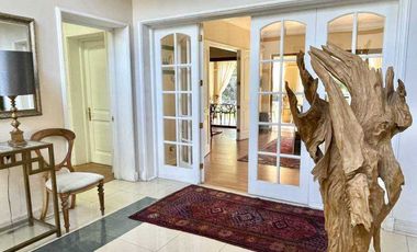 Casa en arriendo  en LO BARNECHEA