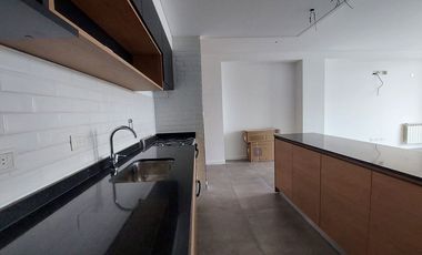 Departamento Venta dos ambientes Bernal cochera