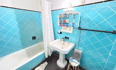 Venta depto 4 ambientes + dependecia Miramar