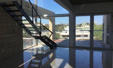 Departamento Venta Pinamar - Tríplex permuta