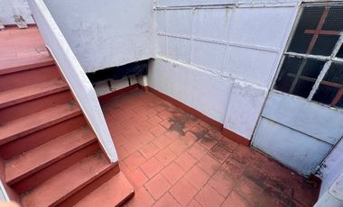 VENTA PH 3 AMBIENTES CON TERRAZA SIN EXPENSAS