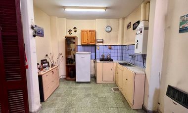 VENTA PH 3 AMBIENTES CON TERRAZA SIN EXPENSAS