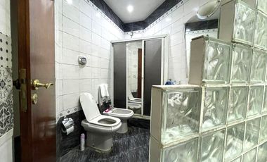 VENTA CHALET DE DOS PLANTAS EN ADROGUE