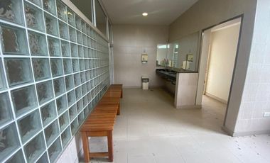 Local en Venta en Barrio Los Pinos, Exaltación de la Cruz