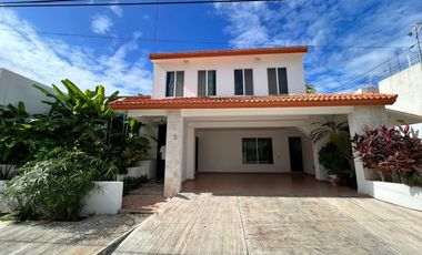 Casa en renta en zona residencial