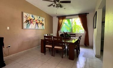 Casa en renta en zona residencial