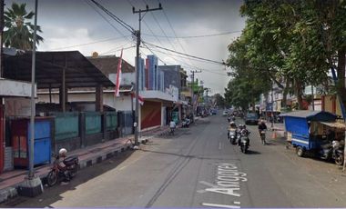 Tanah di Jl. Anggrek kota Blitar cocok untuk hotel