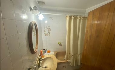 Chalet Cuatro Dormitorios Barrio Las Avenidas