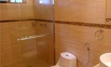 CASA ALBROOK 1000M2 3 PISOS GANGA..