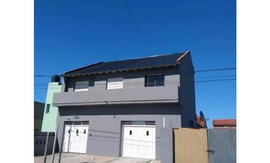 VENTA EN BLOCK 4 DEPARTAMENTOS MAS CHALET