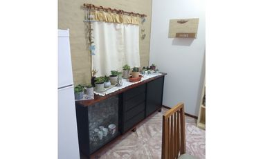 VENTA EN BLOCK 4 DEPARTAMENTOS MAS CHALET
