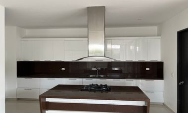 casa en venta en corregimiento la garita. Cod V13100