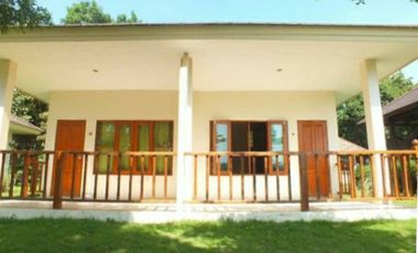 NINE HOUSES ON BEAUTIFUL 144 METERS OF RIVERSIDE IN SAI YOK!!!